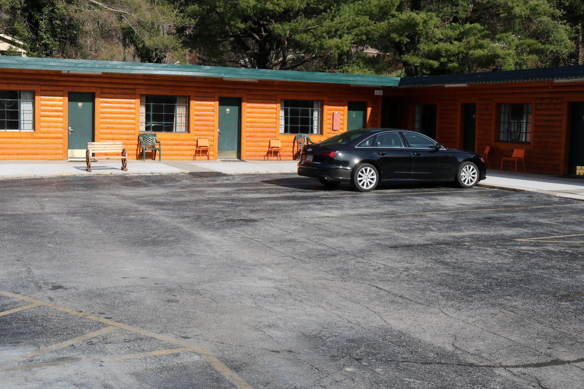 Rodeway Inn Harlan Exterior foto