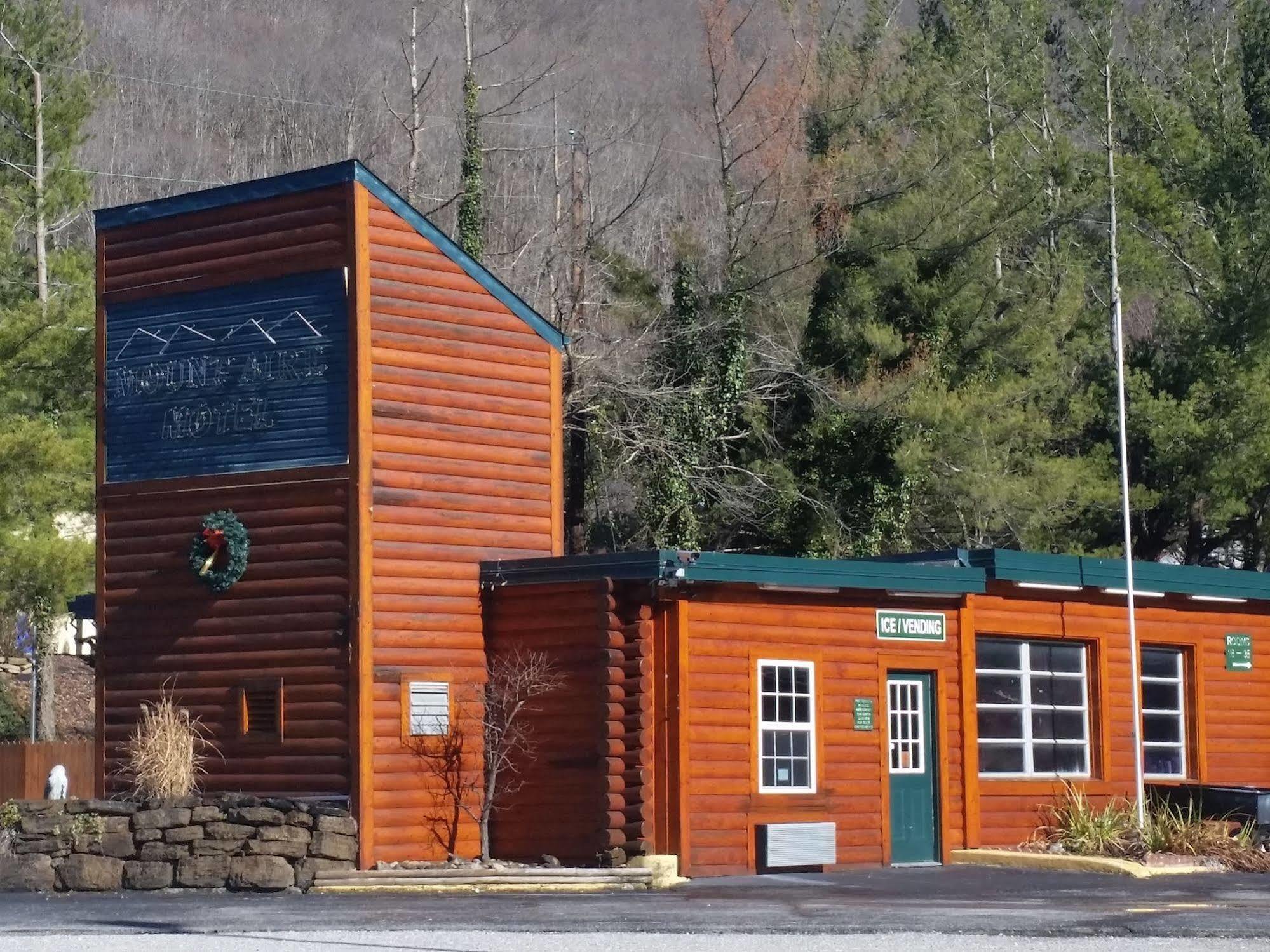 Rodeway Inn Harlan Exterior foto