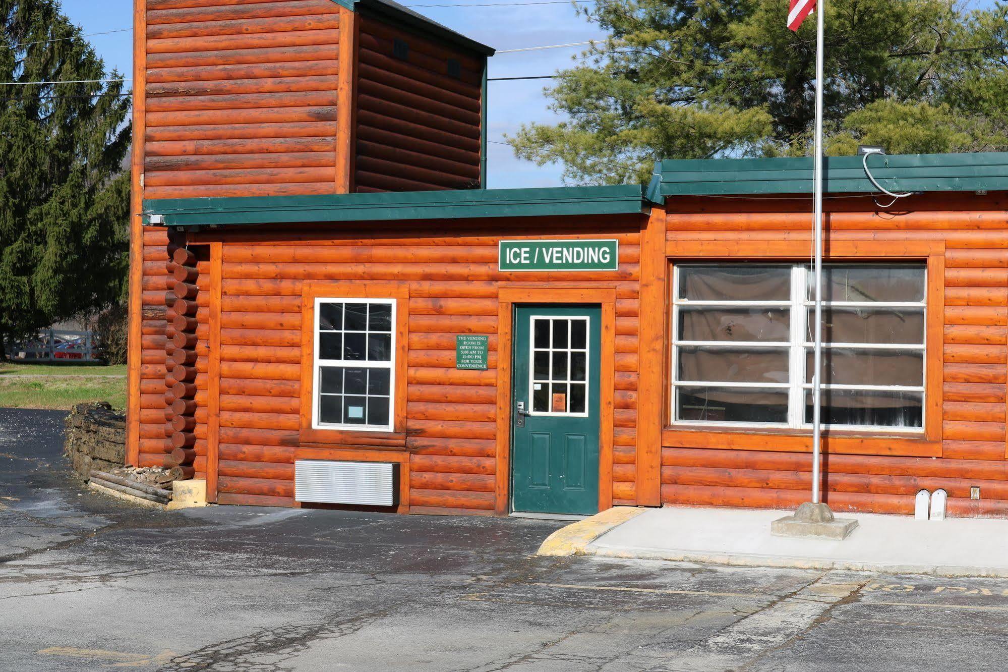 Rodeway Inn Harlan Exterior foto